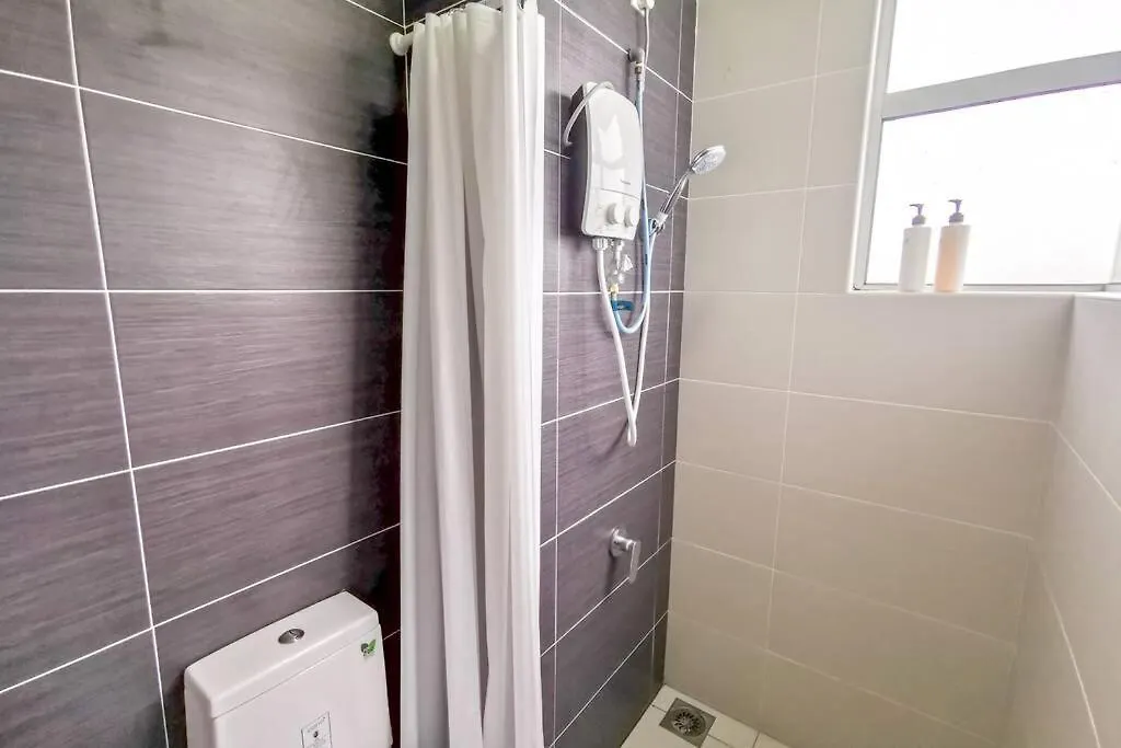 Manhattan Vintage Suite By Nest Home At Austin Heights Johor Bahru 0*,